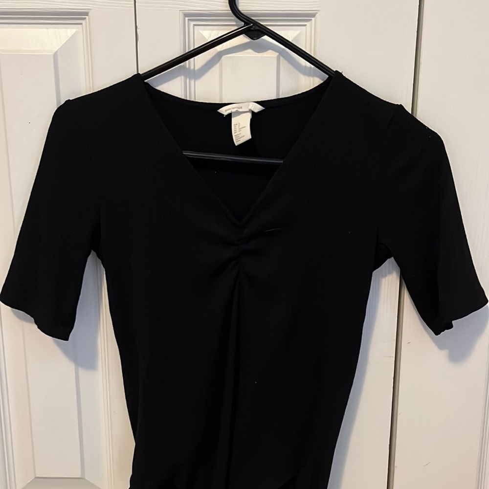 Black ribbed body suit